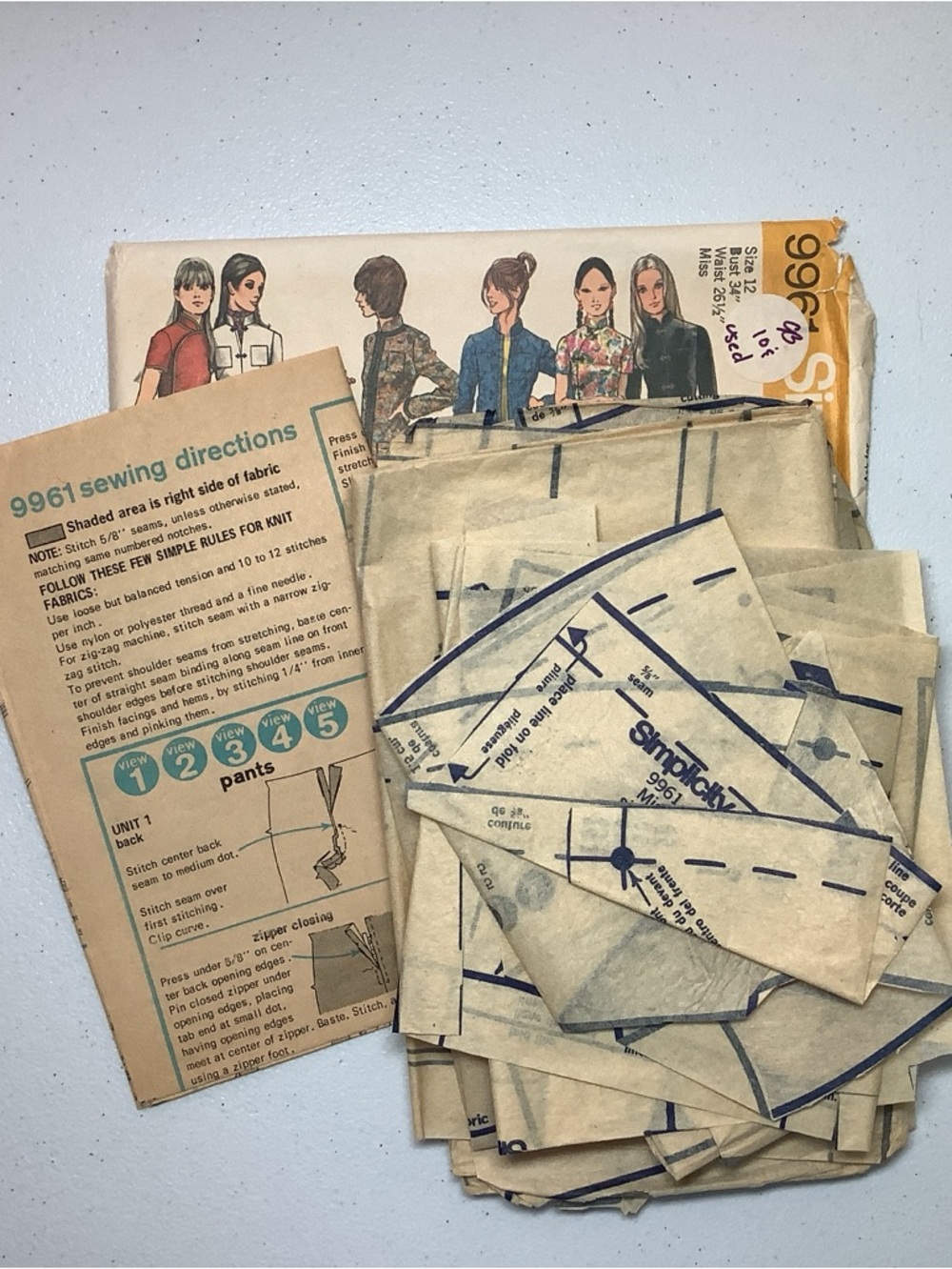 Simplicity 9961 Sewing Pattern - Picture 2 of 3